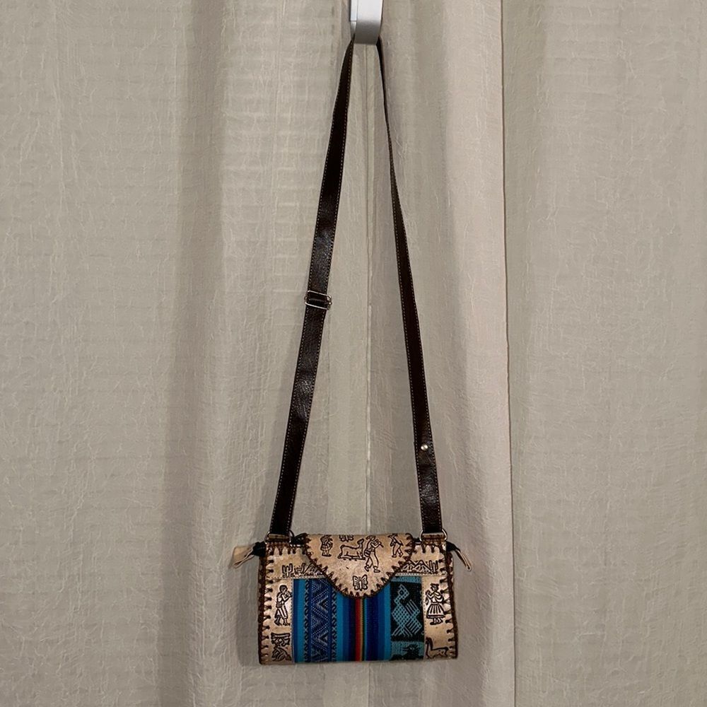Peruvian Genuine Tooled Graphic Leather Stripe Mini Crossbody Bag - Picture 3 of 12